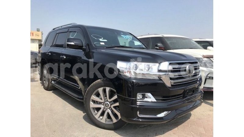 Big with watermark toyota land cruiser diana import dubai 5105