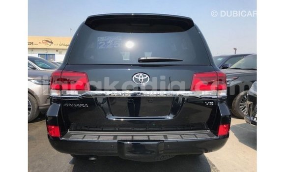 Acheter Import Voiture Toyota Land Cruiser Noir à Import - Dubai, Diana Acheter Import Voiture Toyota Land Cruiser Noir à Import - Dubai, Diana