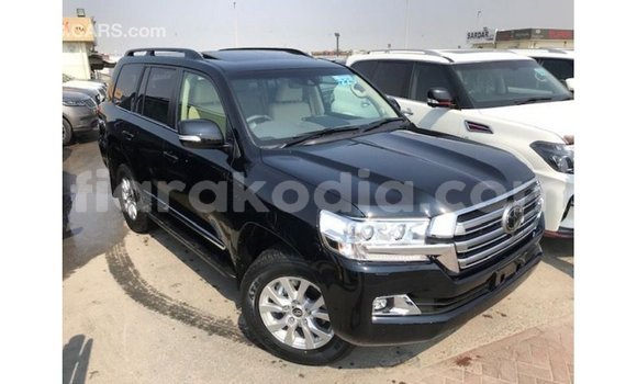 Acheter Import Voiture Toyota Land Cruiser Noir à Import - Dubai, Diana Acheter Import Voiture Toyota Land Cruiser Noir à Import - Dubai, Diana