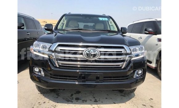 Acheter Import Voiture Toyota Land Cruiser Noir à Import - Dubai, Diana Acheter Import Voiture Toyota Land Cruiser Noir à Import - Dubai, Diana