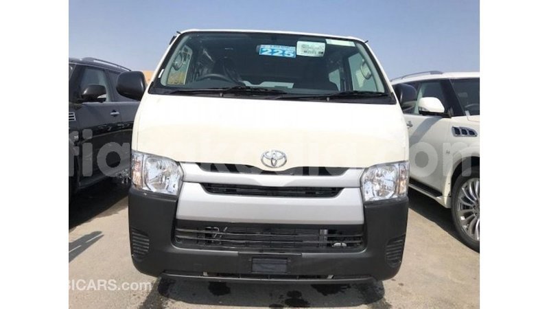 Big with watermark toyota hiace diana import dubai 5111