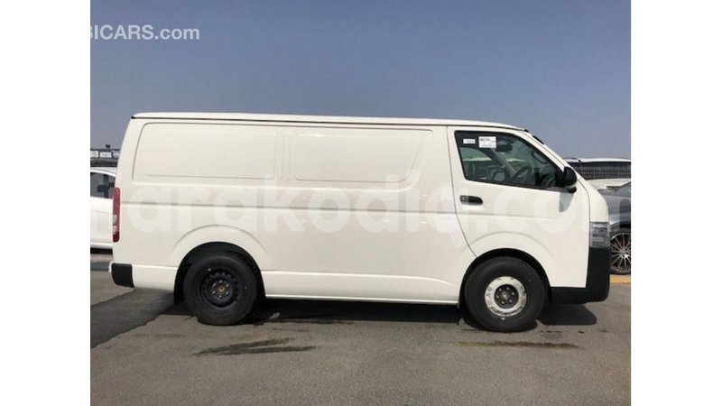 Big with watermark toyota hiace diana import dubai 5111