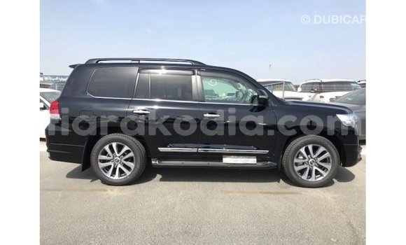 Acheter Import Voiture Toyota Land Cruiser Noir à Import - Dubai, Diana Acheter Import Voiture Toyota Land Cruiser Noir à Import - Dubai, Diana