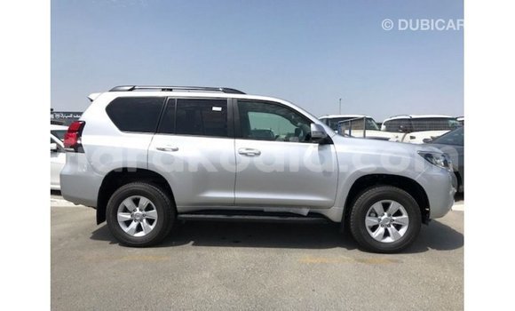 Acheter Import Voiture Toyota Prado Autre à Import - Dubai, Diana Acheter Import Voiture Toyota Prado Autre à Import - Dubai, Diana