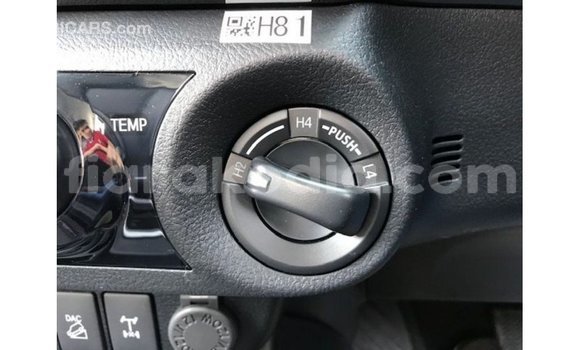 Acheter Import Voiture Toyota Hilux Autre à Import - Dubai, Diana Acheter Import Voiture Toyota Hilux Autre à Import - Dubai, Diana