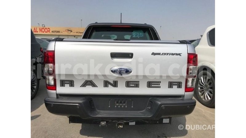 Big with watermark ford ranger diana import dubai 5125