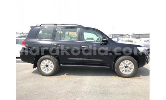 Acheter Import Voiture Toyota Land Cruiser Noir à Import - Dubai, Diana Acheter Import Voiture Toyota Land Cruiser Noir à Import - Dubai, Diana