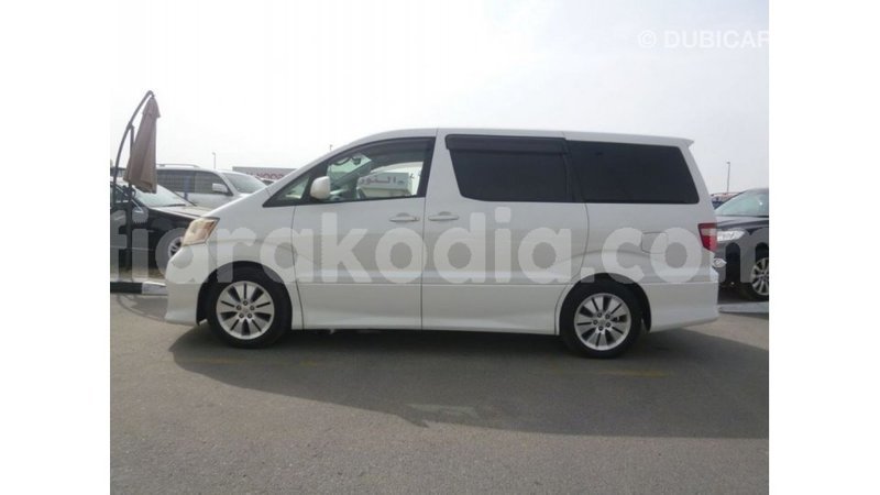 Big with watermark toyota alphard diana import dubai 5132