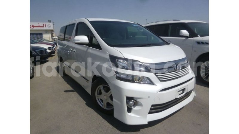 Big with watermark toyota vellfire diana import dubai 5134