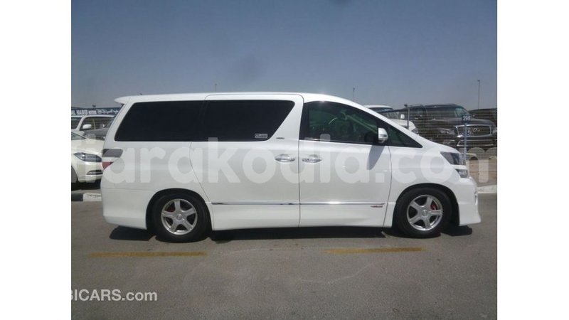 Big with watermark toyota vellfire diana import dubai 5134