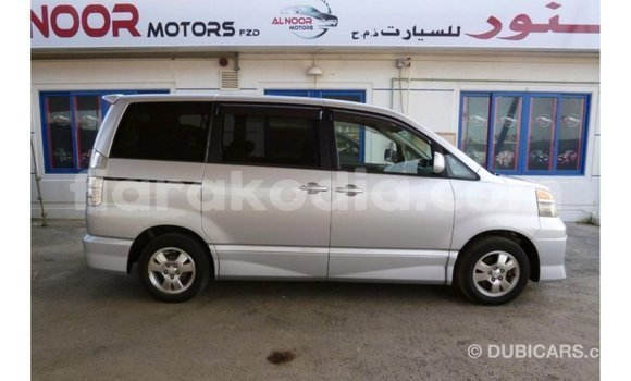 Acheter Import Voiture Toyota Voxy Autre à Import - Dubai, Diana Acheter Import Voiture Toyota Voxy Autre à Import - Dubai, Diana
