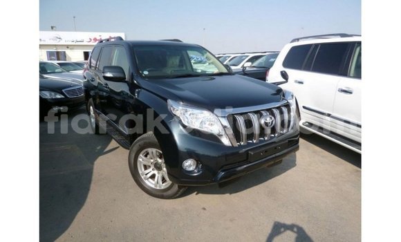 Acheter Import Voiture Toyota Prado Bleu à Import - Dubai, Diana Acheter Import Voiture Toyota Prado Bleu à Import - Dubai, Diana