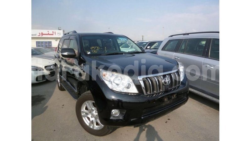 Big with watermark toyota prado diana import dubai 5143