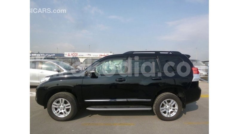 Big with watermark toyota prado diana import dubai 5143