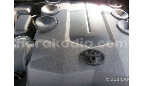 Acheter Import Voiture Toyota Prado Noir à Import - Dubai, Diana Acheter Import Voiture Toyota Prado Noir à Import - Dubai, Diana