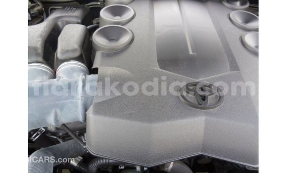 Acheter Import Voiture Toyota Prado Bleu à Import - Dubai, Diana Acheter Import Voiture Toyota Prado Bleu à Import - Dubai, Diana