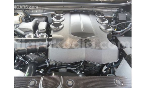 Acheter Import Voiture Toyota Prado Autre à Import - Dubai, Diana Acheter Import Voiture Toyota Prado Autre à Import - Dubai, Diana