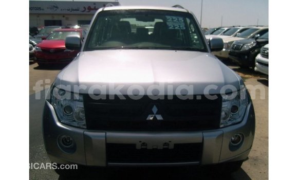 Acheter Import Voiture Mitsubishi Pajero Autre à Import - Dubai, Diana Acheter Import Voiture Mitsubishi Pajero Autre à Import - Dubai, Diana