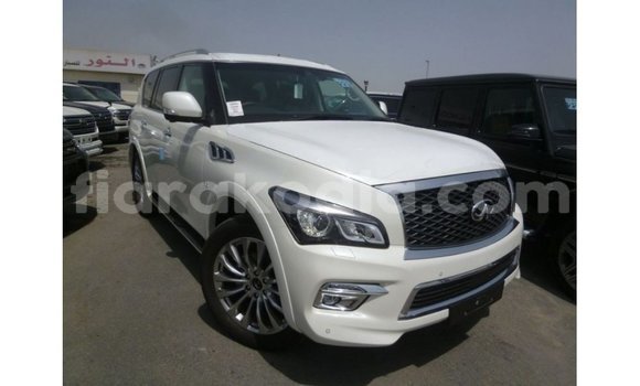 Acheter Import Voiture Infiniti Q Blanc à Import - Dubai, Diana