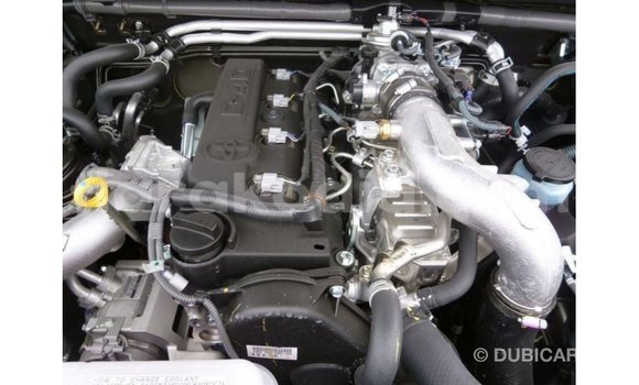 Acheter Import Voiture Toyota Prado Marron à Import - Dubai, Diana Acheter Import Voiture Toyota Prado Marron à Import - Dubai, Diana