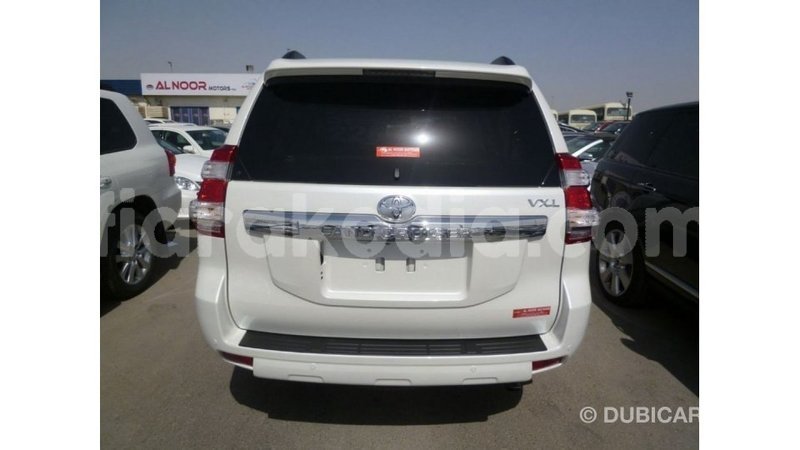 Big with watermark toyota prado diana import dubai 5156