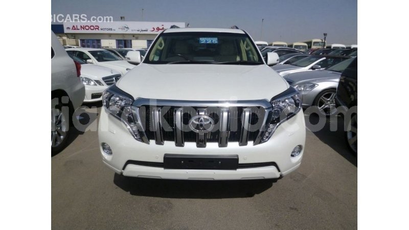 Big with watermark toyota prado diana import dubai 5156