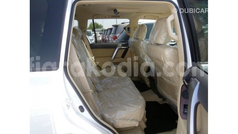 Big with watermark toyota prado diana import dubai 5156