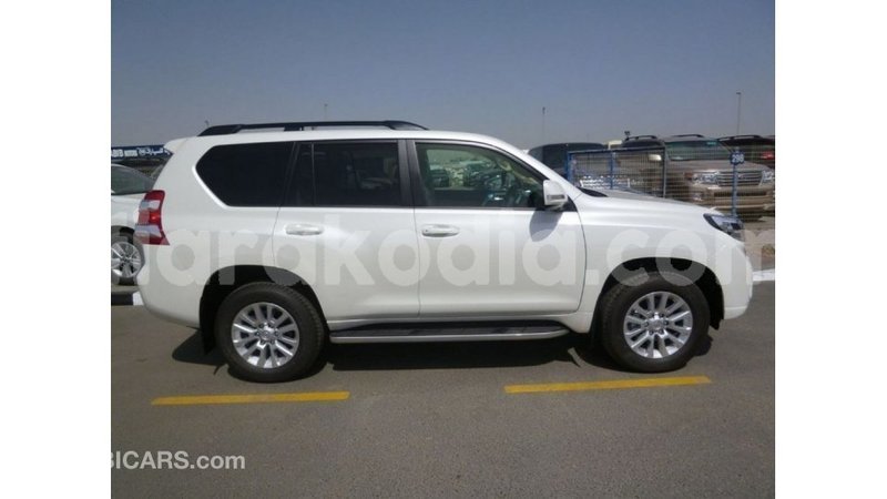 Big with watermark toyota prado diana import dubai 5156