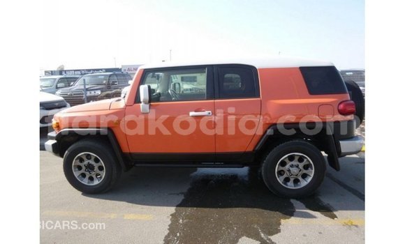 Acheter Import Voiture Toyota FJ Cruiser Autre à Import - Dubai, Diana Acheter Import Voiture Toyota FJ Cruiser Autre à Import - Dubai, Diana