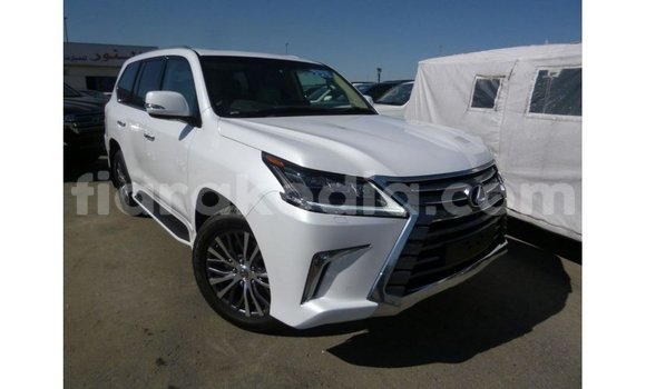 Acheter Import Voiture Lexus LX Blanc à Import - Dubai, Diana Acheter Import Voiture Lexus LX Blanc à Import - Dubai, Diana