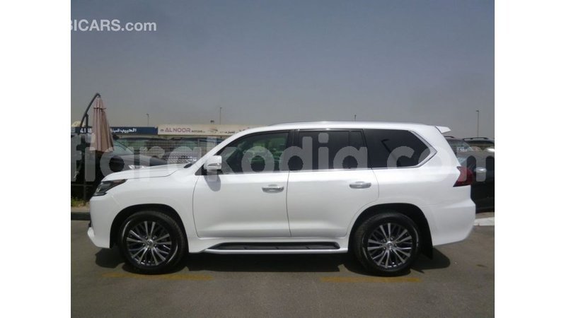 Big with watermark lexus lx diana import dubai 5167