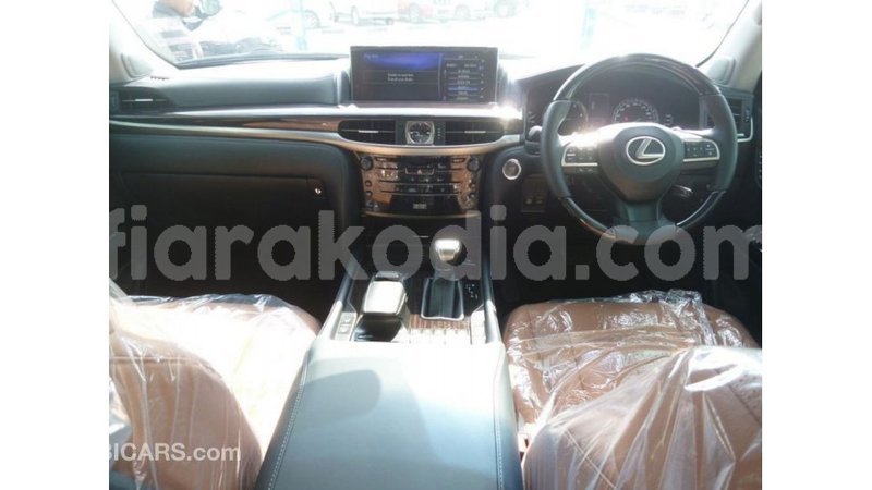 Big with watermark lexus lx diana import dubai 5171