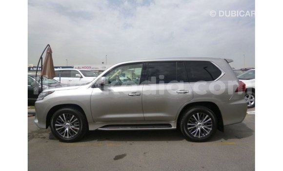 Acheter Import Voiture Lexus LX Autre à Import - Dubai, Diana Acheter Import Voiture Lexus LX Autre à Import - Dubai, Diana