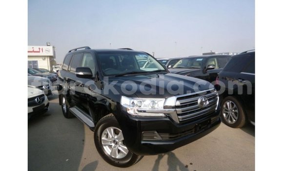 Acheter Import Voiture Toyota Land Cruiser Noir à Import - Dubai, Diana Acheter Import Voiture Toyota Land Cruiser Noir à Import - Dubai, Diana