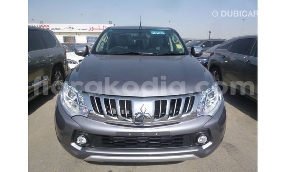 Acheter Import Voiture Mitsubishi i Autre à Import - Dubai, Diana Acheter Import Voiture Mitsubishi i Autre à Import - Dubai, Diana