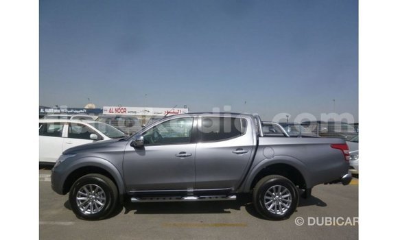 Acheter Import Voiture Mitsubishi i Autre à Import - Dubai, Diana Acheter Import Voiture Mitsubishi i Autre à Import - Dubai, Diana