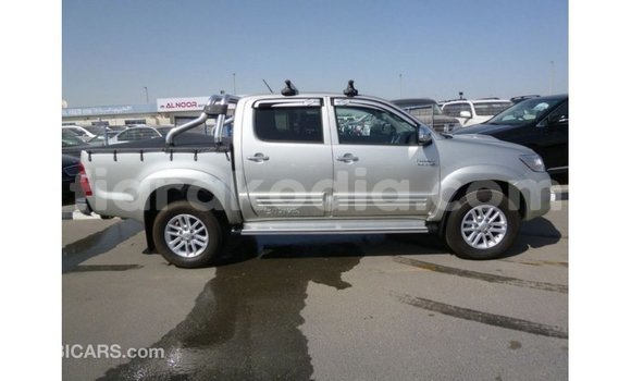 Acheter Import Voiture Toyota Hilux Autre à Import - Dubai, Diana Acheter Import Voiture Toyota Hilux Autre à Import - Dubai, Diana