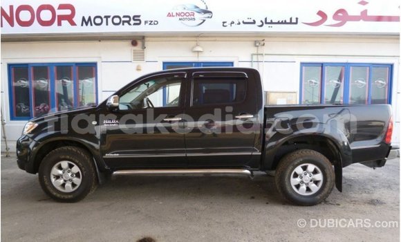 Acheter Import Voiture Toyota Hilux Noir à Import - Dubai, Diana Acheter Import Voiture Toyota Hilux Noir à Import - Dubai, Diana
