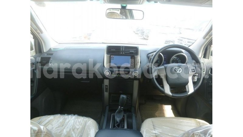 Big with watermark toyota prado diana import dubai 5196