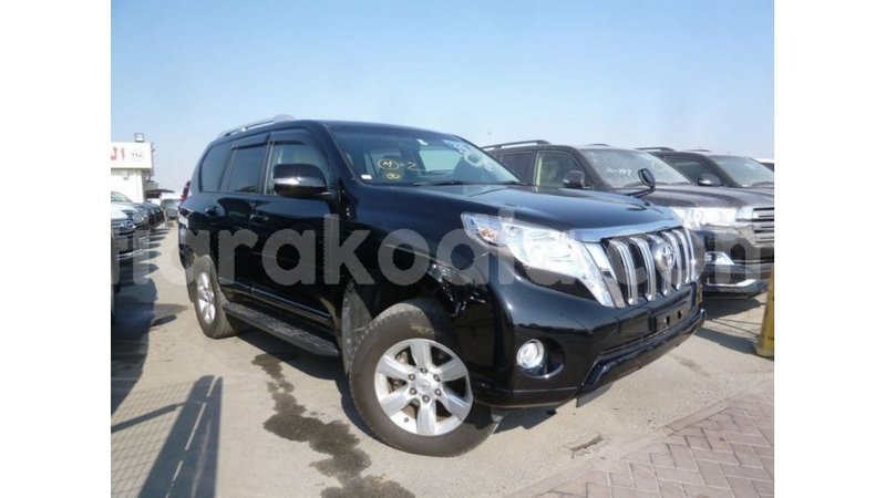 Big with watermark toyota prado diana import dubai 5198