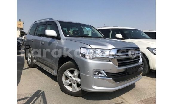 Acheter Import Voiture Toyota Land Cruiser Autre à Import - Dubai, Diana Acheter Import Voiture Toyota Land Cruiser Autre à Import - Dubai, Diana