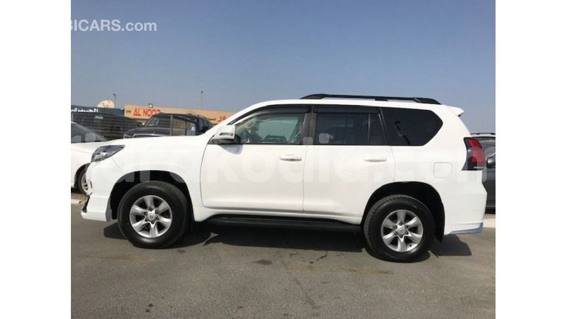 Big with watermark toyota prado diana import dubai 5203