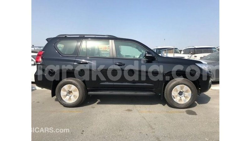 Big with watermark toyota prado diana import dubai 5204