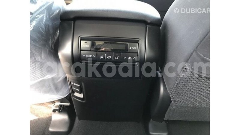 Big with watermark toyota prado diana import dubai 5204