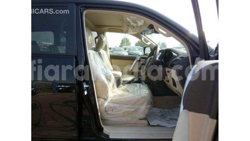 Big with watermark toyota prado diana import dubai 5208