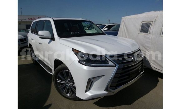 Acheter Import Voiture Lexus LX Blanc à Import - Dubai, Diana Acheter Import Voiture Lexus LX Blanc à Import - Dubai, Diana