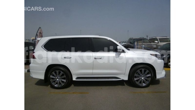 Big with watermark lexus lx diana import dubai 5213