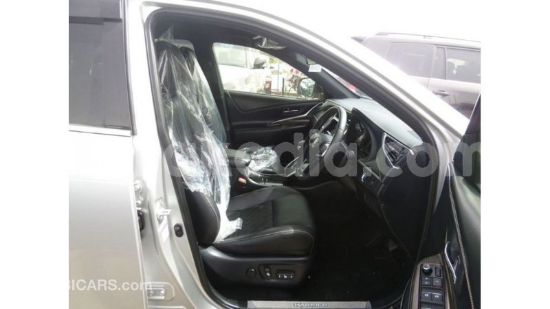 Big with watermark toyota harrier diana import dubai 5214