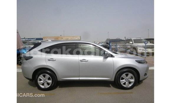 Acheter Import Voiture Toyota Harrier Autre à Import - Dubai, Diana Acheter Import Voiture Toyota Harrier Autre à Import - Dubai, Diana