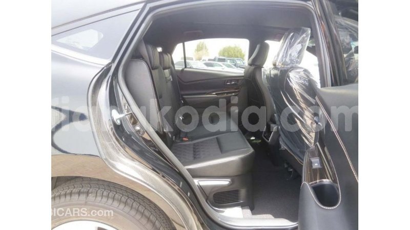 Big with watermark toyota harrier diana import dubai 5215